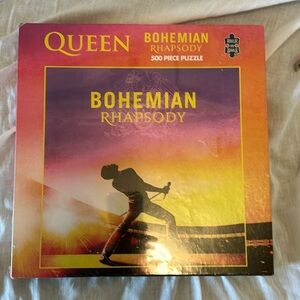 NWT Queen puzzle